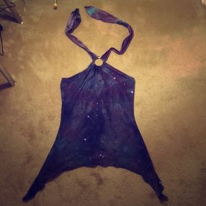 Beautiful tie-around-neck-backless tank top!